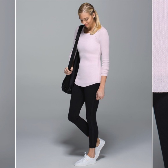 Lululemon Cabin Yogi LS BNWT 6 or 8 Neutral Blush - Picture 3 of 4